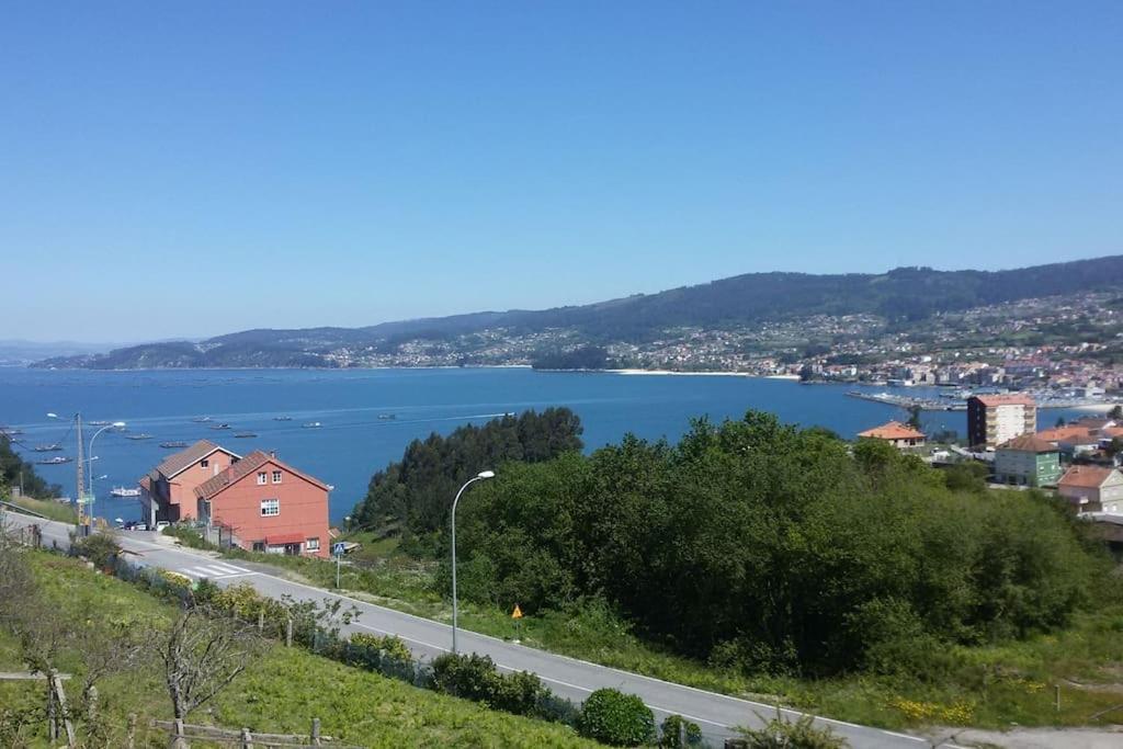Apartamento Con Terraza Y Vistas Al Mar Bueu Eksteriør billede